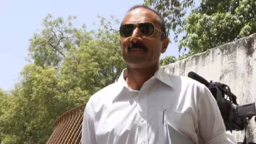 sanjeev bhatt, court, fine