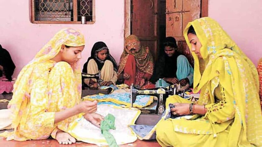 Blog | Women Workers | Hard Work | Women Employments |